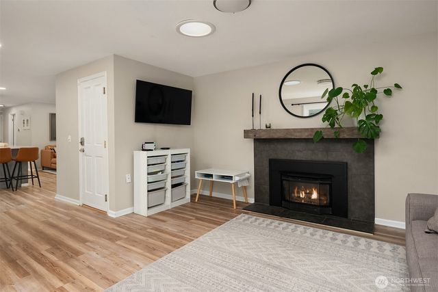 3917 NE 11th Place, Renton, WA 98056