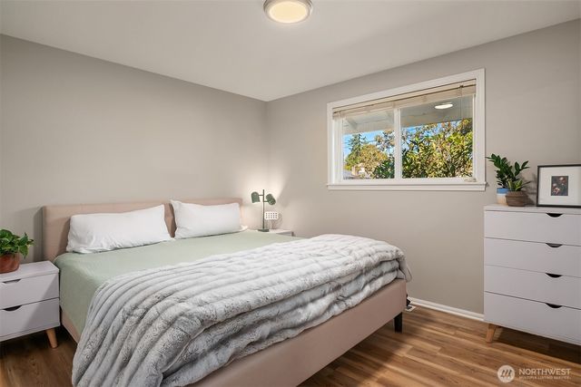 3917 NE 11th Place, Renton, WA 98056