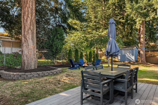 3917 NE 11th Place, Renton, WA 98056