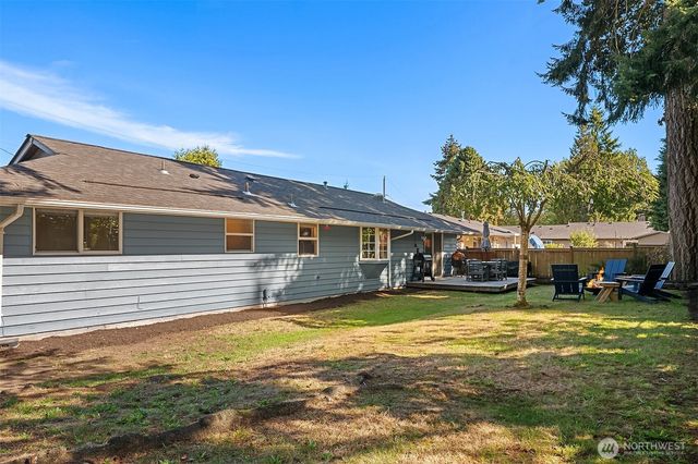 3917 NE 11th Place, Renton, WA 98056