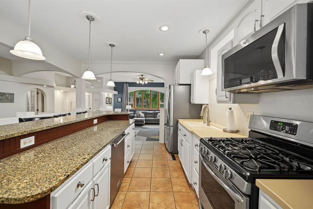 145 N Phillips, Salina, KS 67401