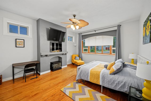 145 N Phillips, Salina, KS 67401