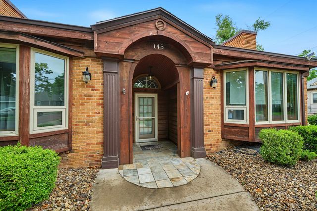 145 N Phillips, Salina, KS 67401