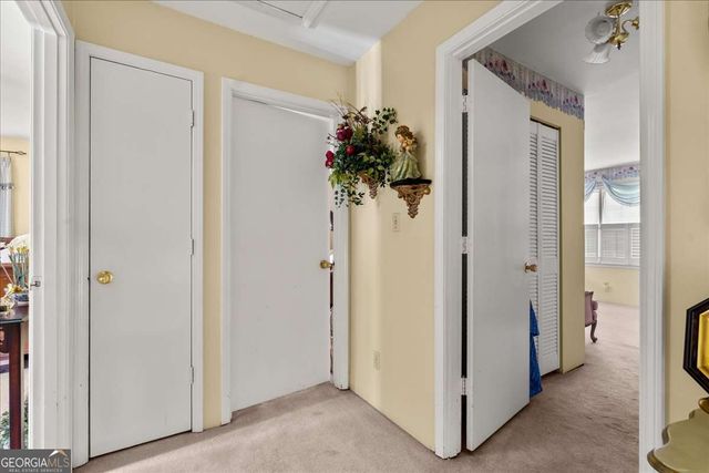 1033 Davenport Circle, Powder Springs, GA 30127