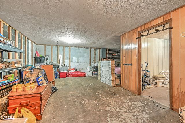 310 Minton Hollow Road, Elizabethton, TN 37643