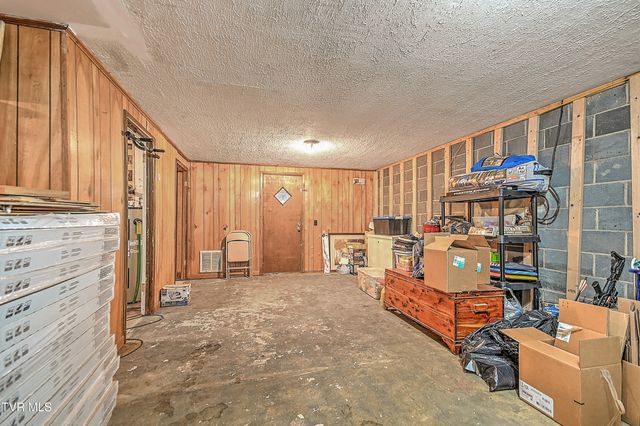 310 Minton Hollow Road, Elizabethton, TN 37643