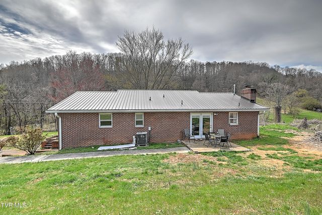 310 Minton Hollow Road, Elizabethton, TN 37643