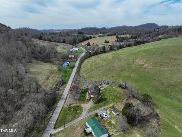 310 Minton Hollow Road, Elizabethton, TN 37643