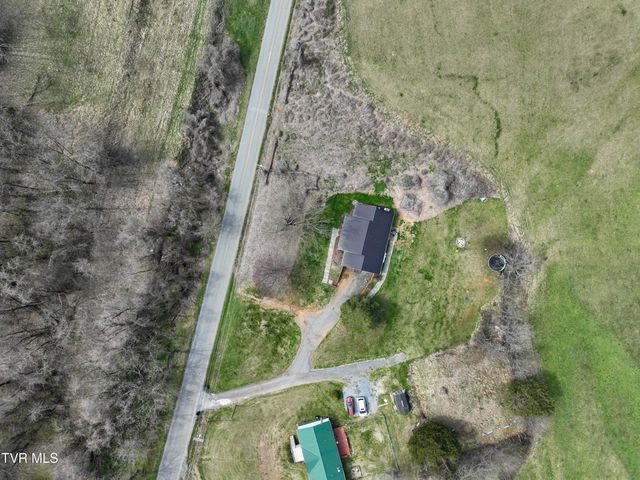 310 Minton Hollow Road, Elizabethton, TN 37643