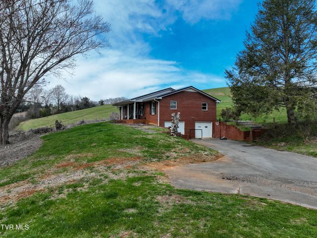 310 Minton Hollow Road, Elizabethton, TN 37643