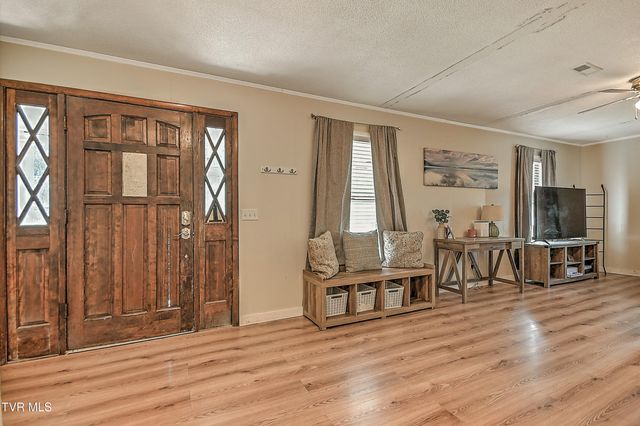 310 Minton Hollow Road, Elizabethton, TN 37643