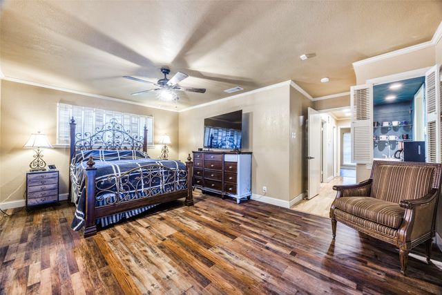 1023 N Leslie Avenue, Sherman, TX 75092