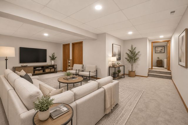 18474 Everest Path, Farmington, MN 55024