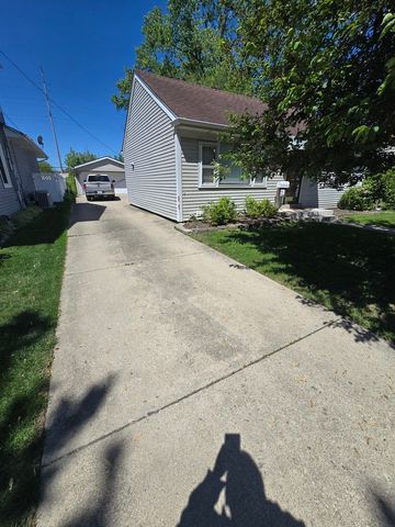 1436 Beach Avenue, La Grange Park, IL 60526