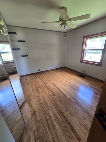 1436 Beach Avenue, La Grange Park, IL 60526