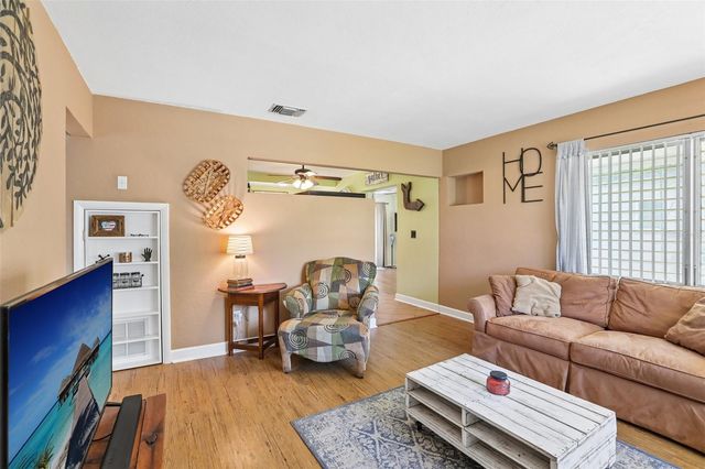 5311 39TH AVENUE N, St Petersburg, FL 33709