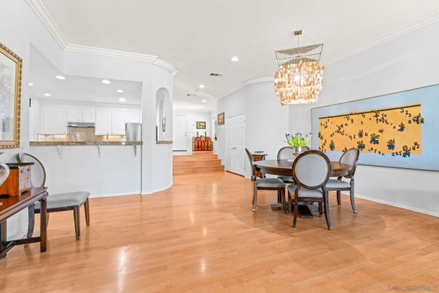 2534 Navarra B, Carlsbad, CA 92009