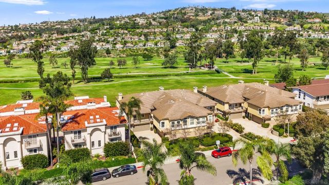 2534 Navarra B, Carlsbad, CA 92009