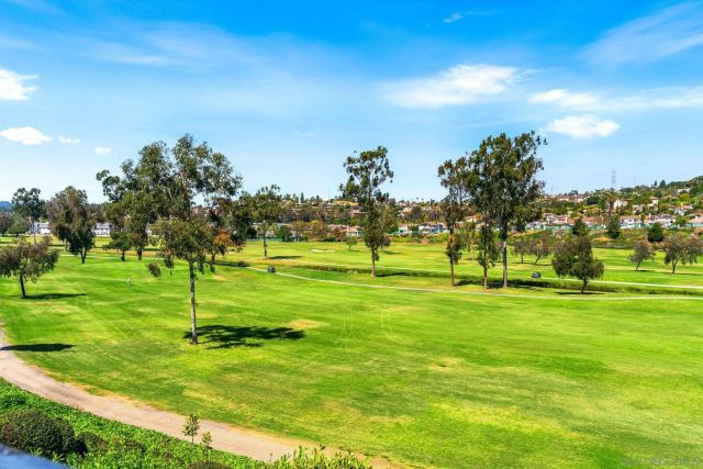 2534 Navarra B, Carlsbad, CA 92009