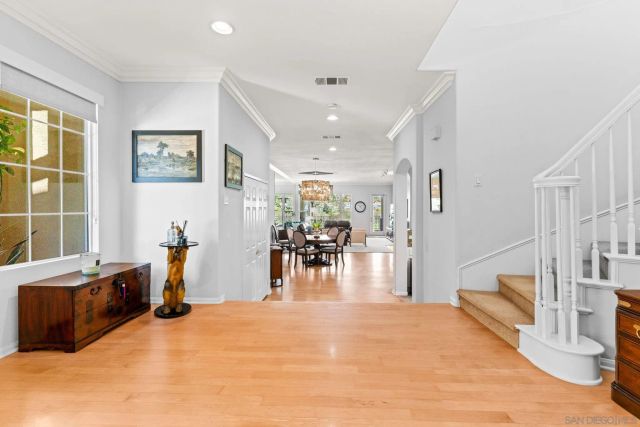 2534 Navarra B, Carlsbad, CA 92009