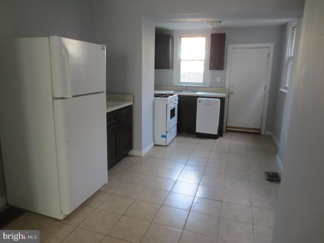2821 WINTON ST, Philadelphia, PA 19145