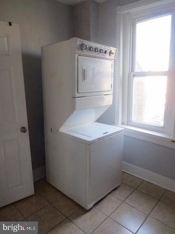 2821 WINTON ST, Philadelphia, PA 19145