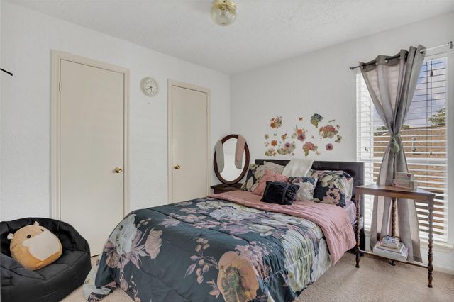 15619 Beechnut Street, Houston, TX 77083
