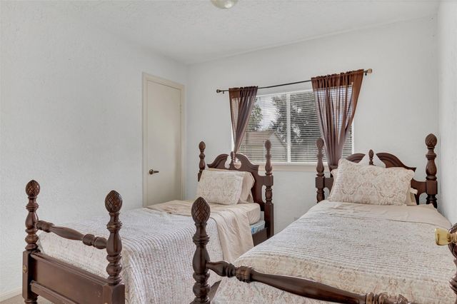 15619 Beechnut Street, Houston, TX 77083