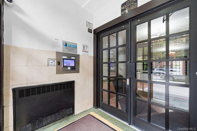 37-27 86th Street 3E, Jackson Heights, NY 11372