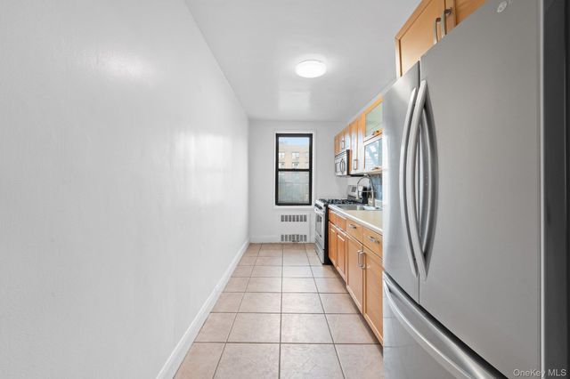 37-27 86th Street 3E, Jackson Heights, NY 11372