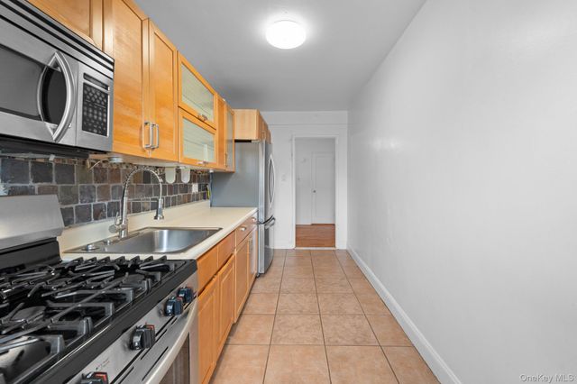 37-27 86th Street 3E, Jackson Heights, NY 11372