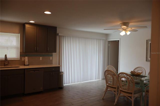 18 GOLFVIEW COURT, Rotonda West, FL 33947
