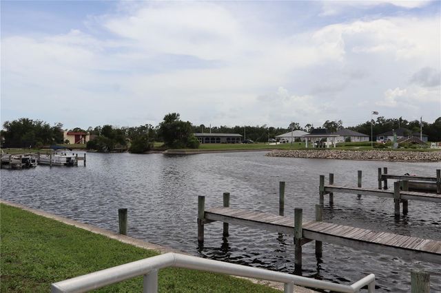 18 GOLFVIEW COURT, Rotonda West, FL 33947