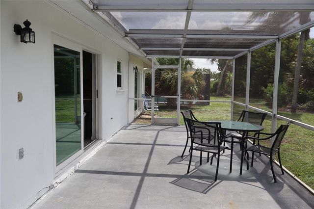 18 GOLFVIEW COURT, Rotonda West, FL 33947