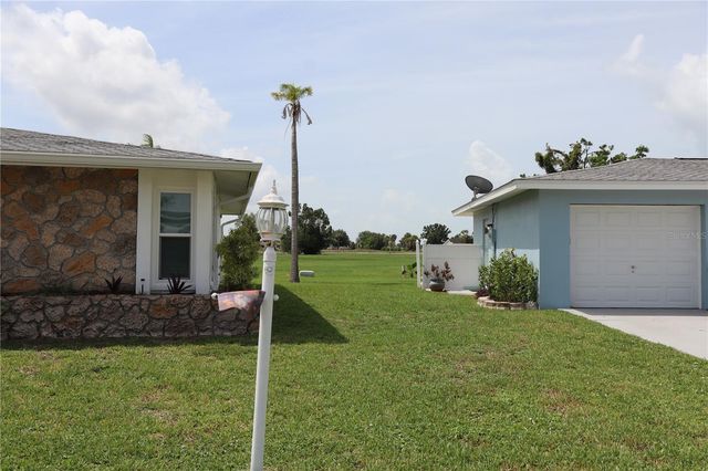 18 GOLFVIEW COURT, Rotonda West, FL 33947