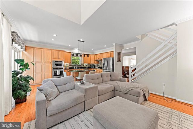 100 STRATFORD CT, Malvern, PA 19355