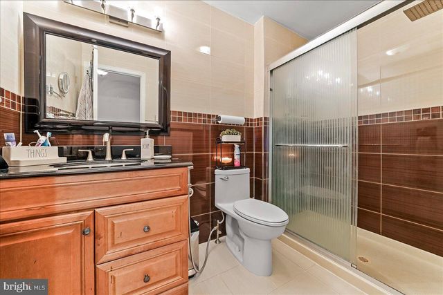 100 STRATFORD CT, Malvern, PA 19355