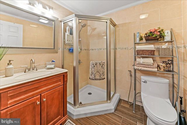 100 STRATFORD CT, Malvern, PA 19355