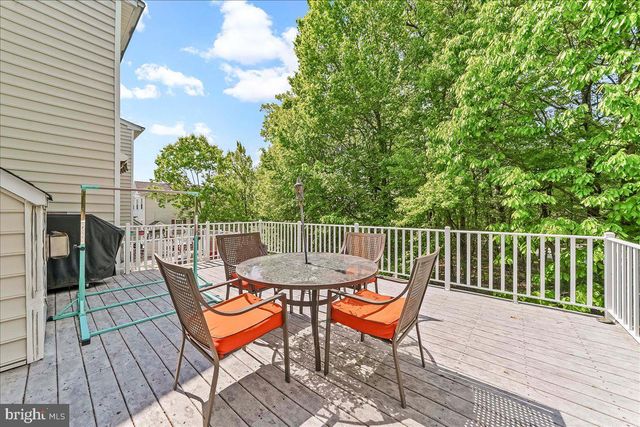 100 STRATFORD CT, Malvern, PA 19355