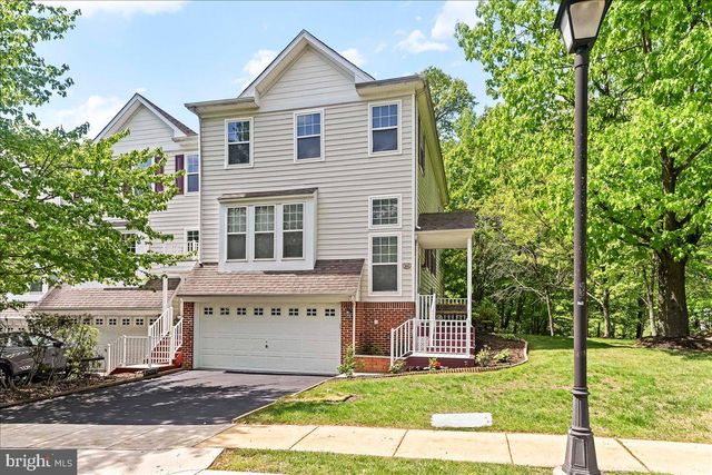100 STRATFORD CT, Malvern, PA 19355