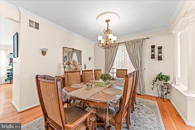 100 STRATFORD CT, Malvern, PA 19355