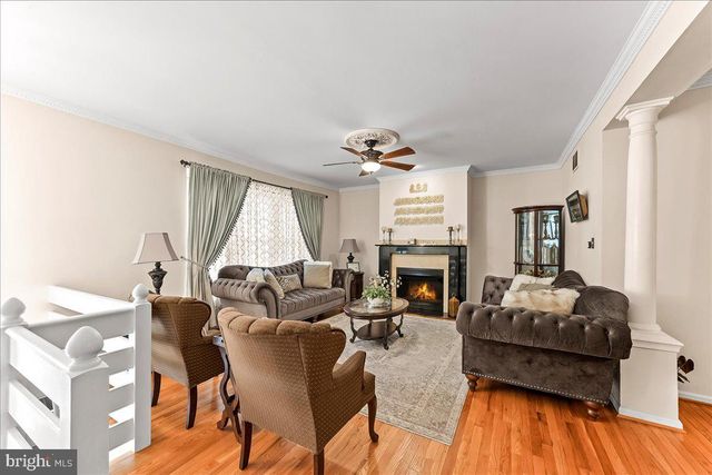 100 STRATFORD CT, Malvern, PA 19355