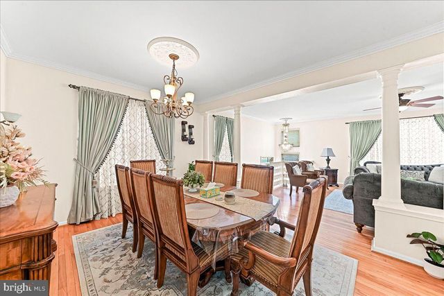 100 STRATFORD CT, Malvern, PA 19355