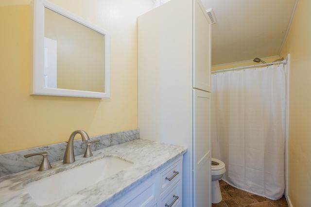 875 Lindsey Rd, Parsons, TN 38363