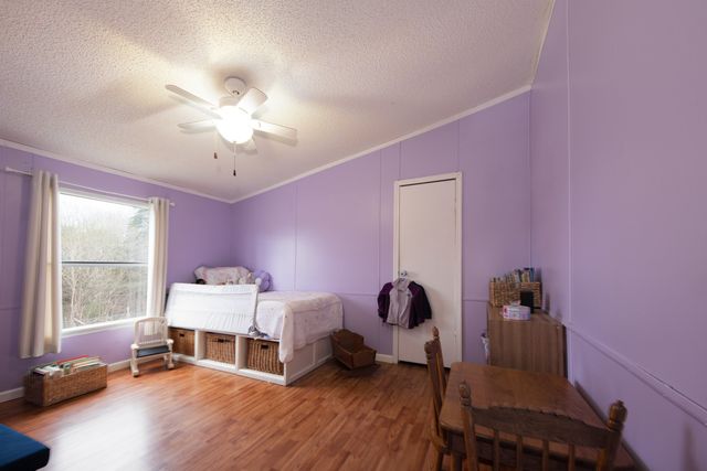 875 Lindsey Rd, Parsons, TN 38363