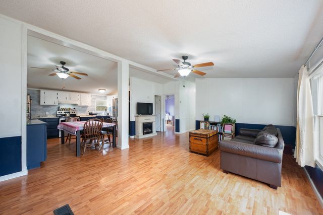 875 Lindsey Rd, Parsons, TN 38363