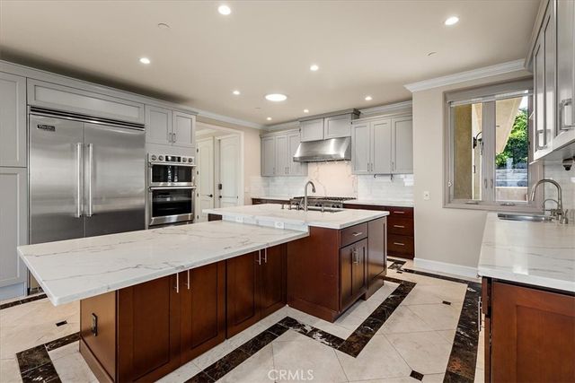 2 Stallion, Rancho Palos Verdes, CA 90275