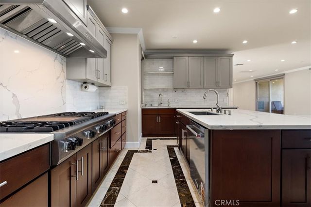 2 Stallion, Rancho Palos Verdes, CA 90275