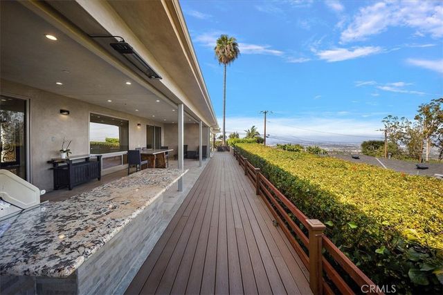 2 Stallion, Rancho Palos Verdes, CA 90275