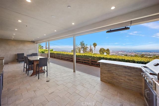 2 Stallion, Rancho Palos Verdes, CA 90275